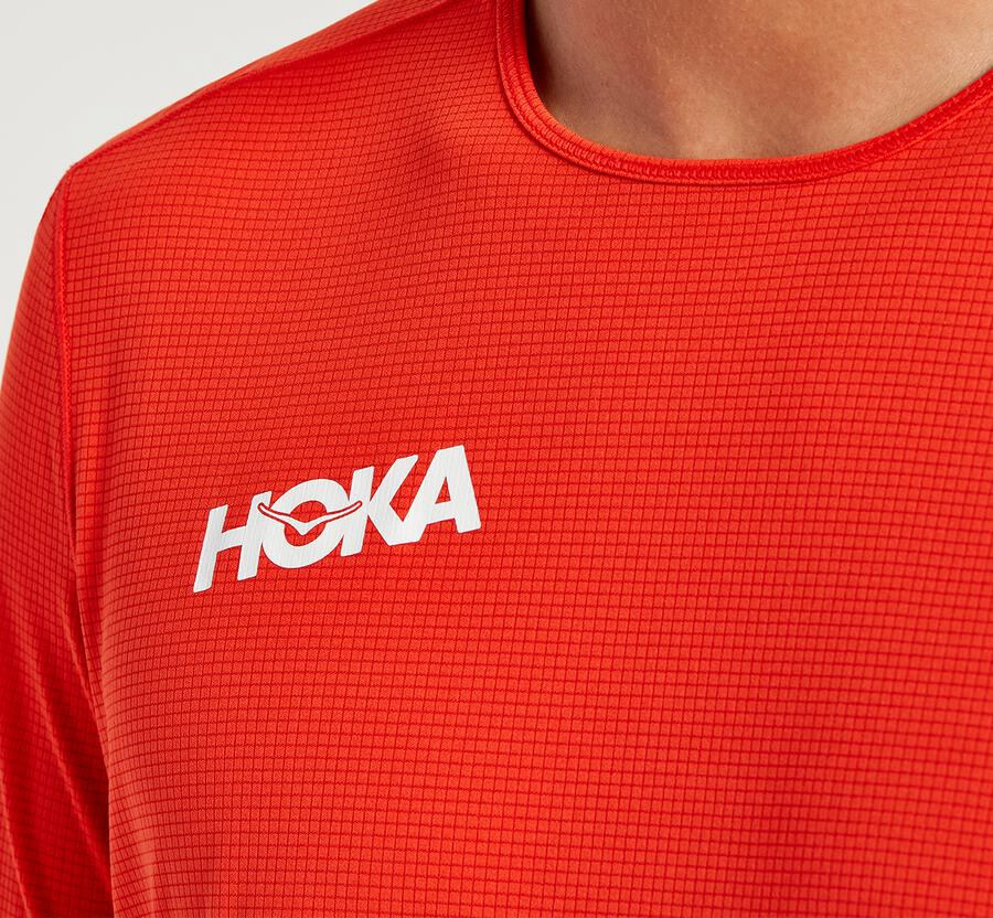 Top Hoka One One Hombre Rojos - Performance Short Sleeve - WDLY75602